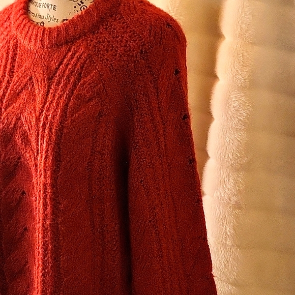 Universal Thread New Red Cable Knit Crew Neck Pullover Sweater Sz S, New - Picture 7 of 9